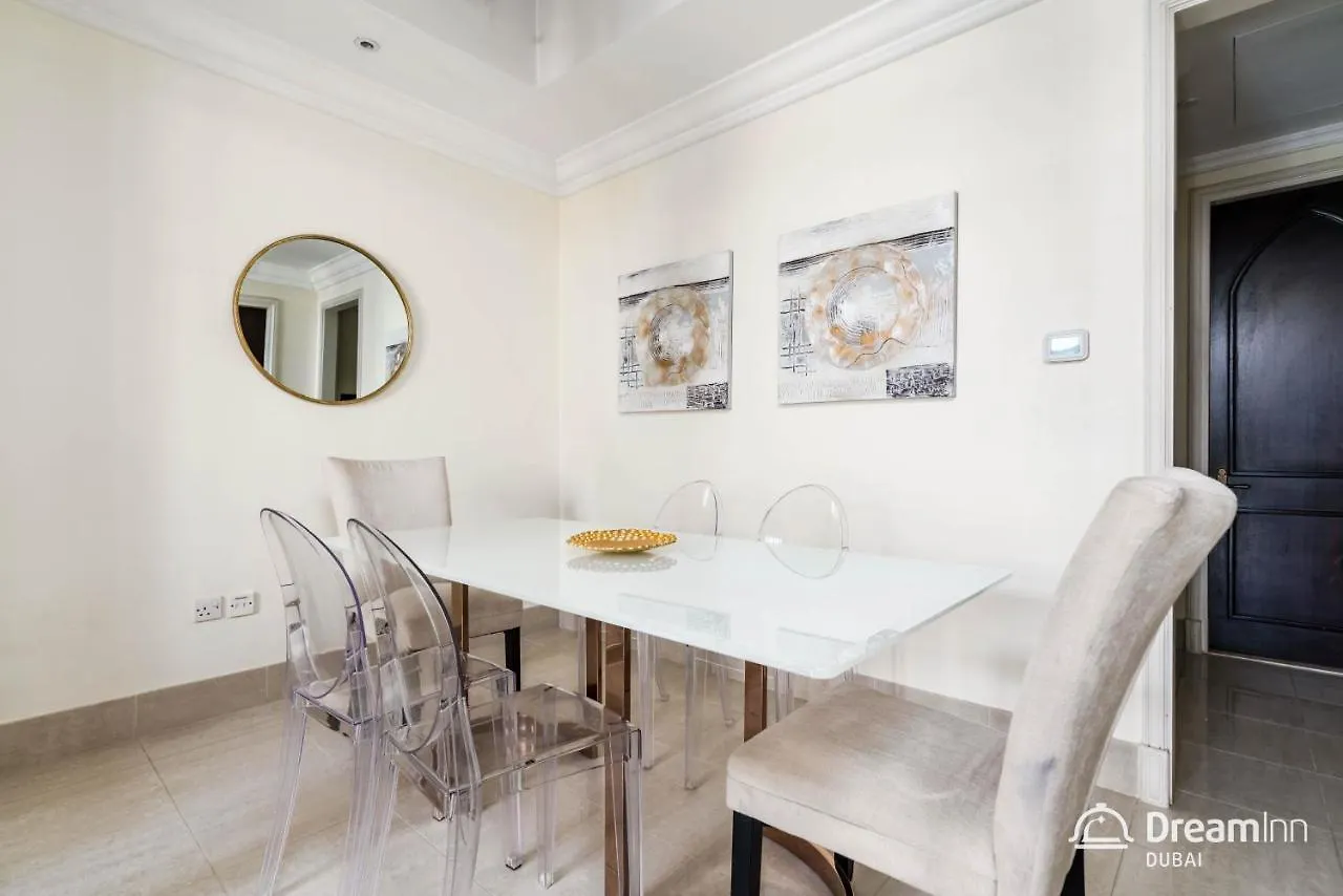 Daire Dream Inn Apartment- Tajer Souk Al Bahar Dubai